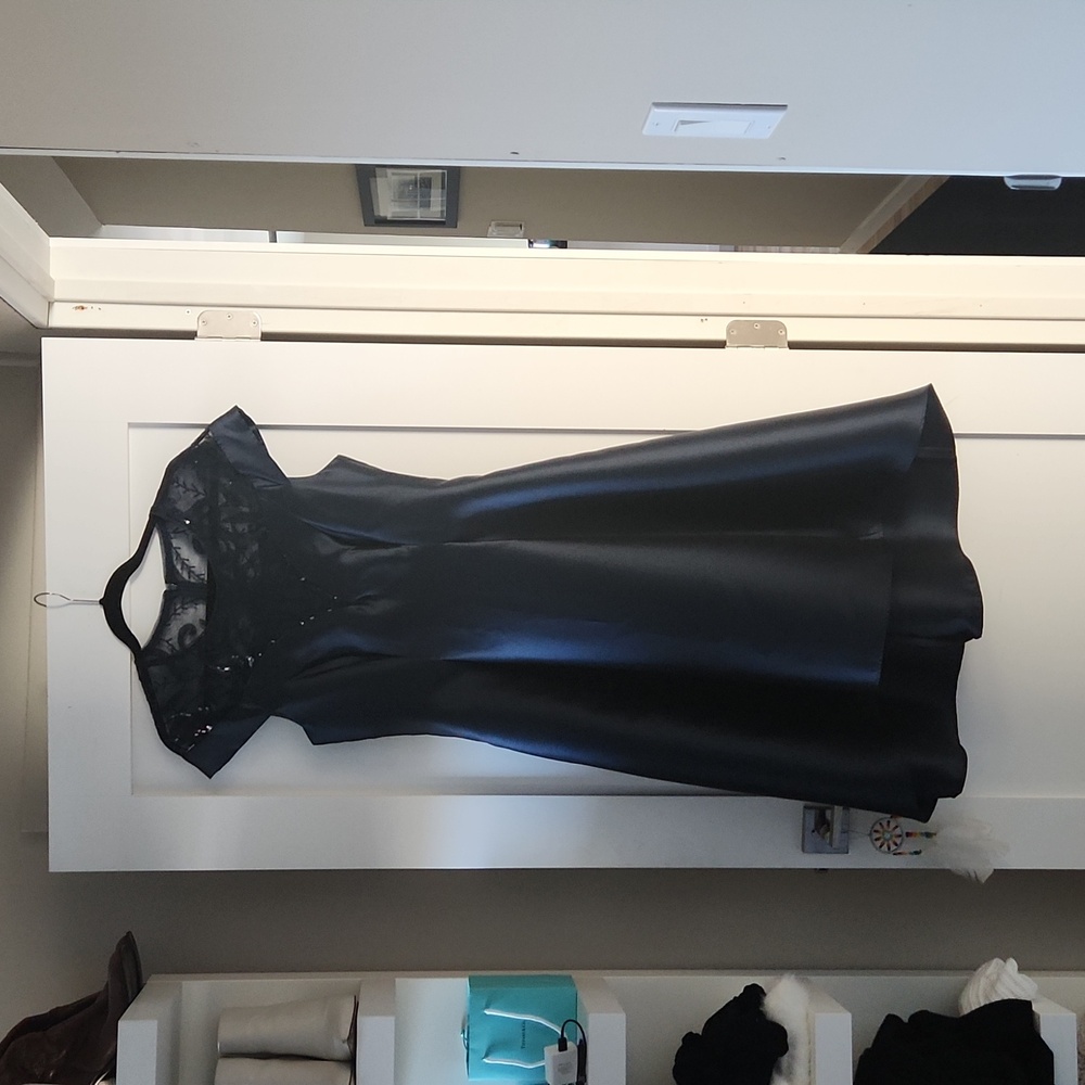 Navy blue tea length hi low hem dress with pockets size 8 NEW formal evening